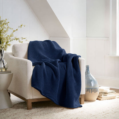 Whisper Organics Organic Cotton Waffle Knit Blanket – product photo
