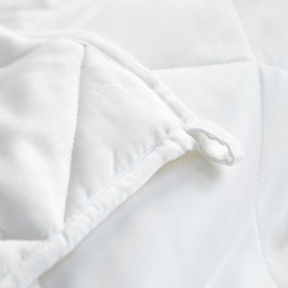 Bamboo is Better Bamboo Viscose Duvet Comforter – corner detail