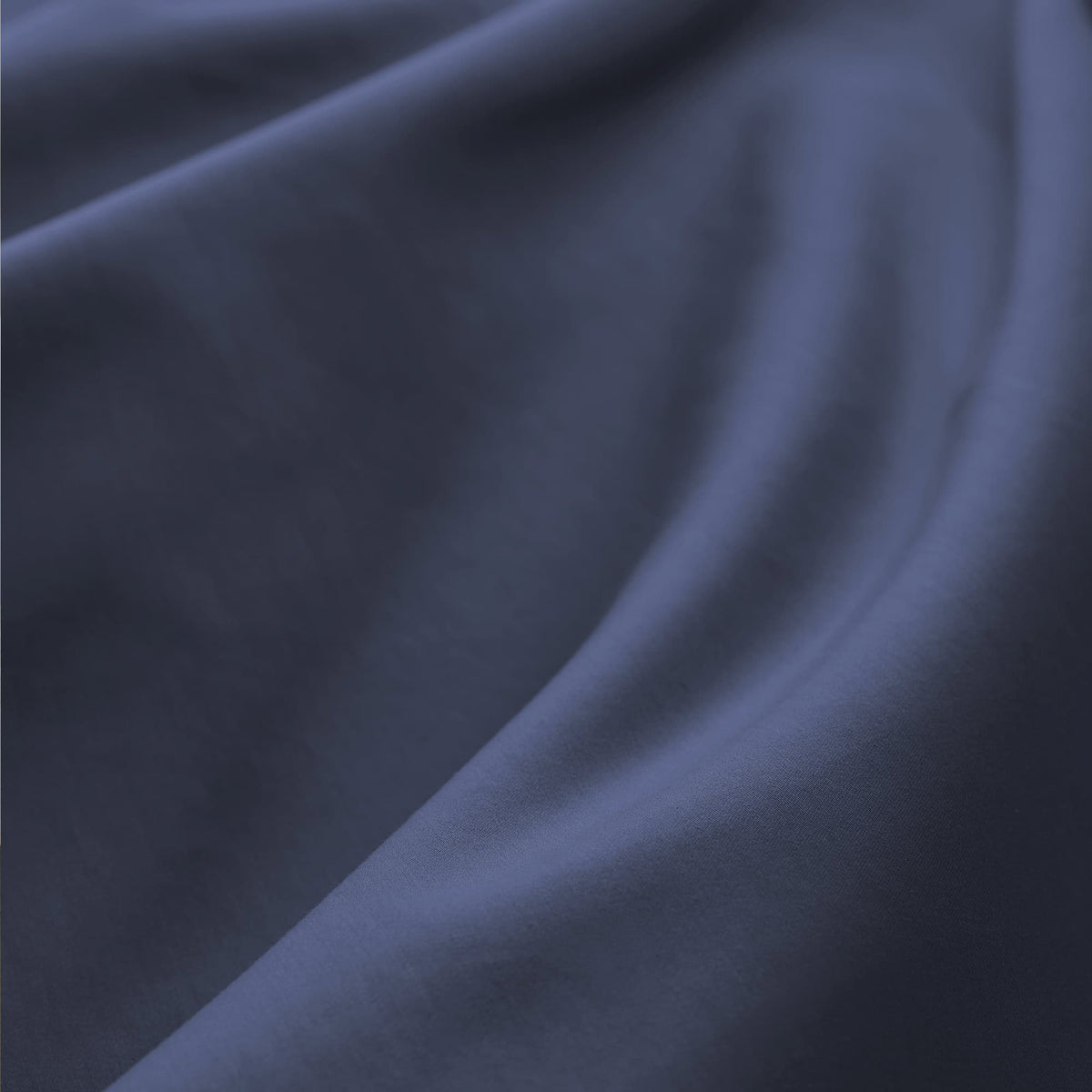 Whisper Organics 500 TC Organic Sateen Fitted Sheet – fabric close-up