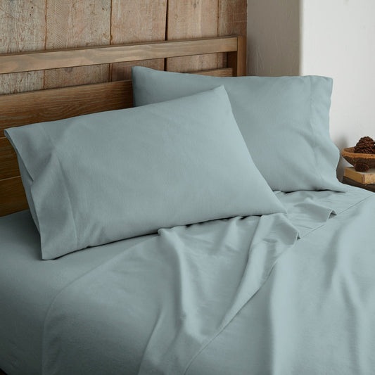 Whisper Organics Organic Flannel Pillowcase Set, Shore – lifestyle photo