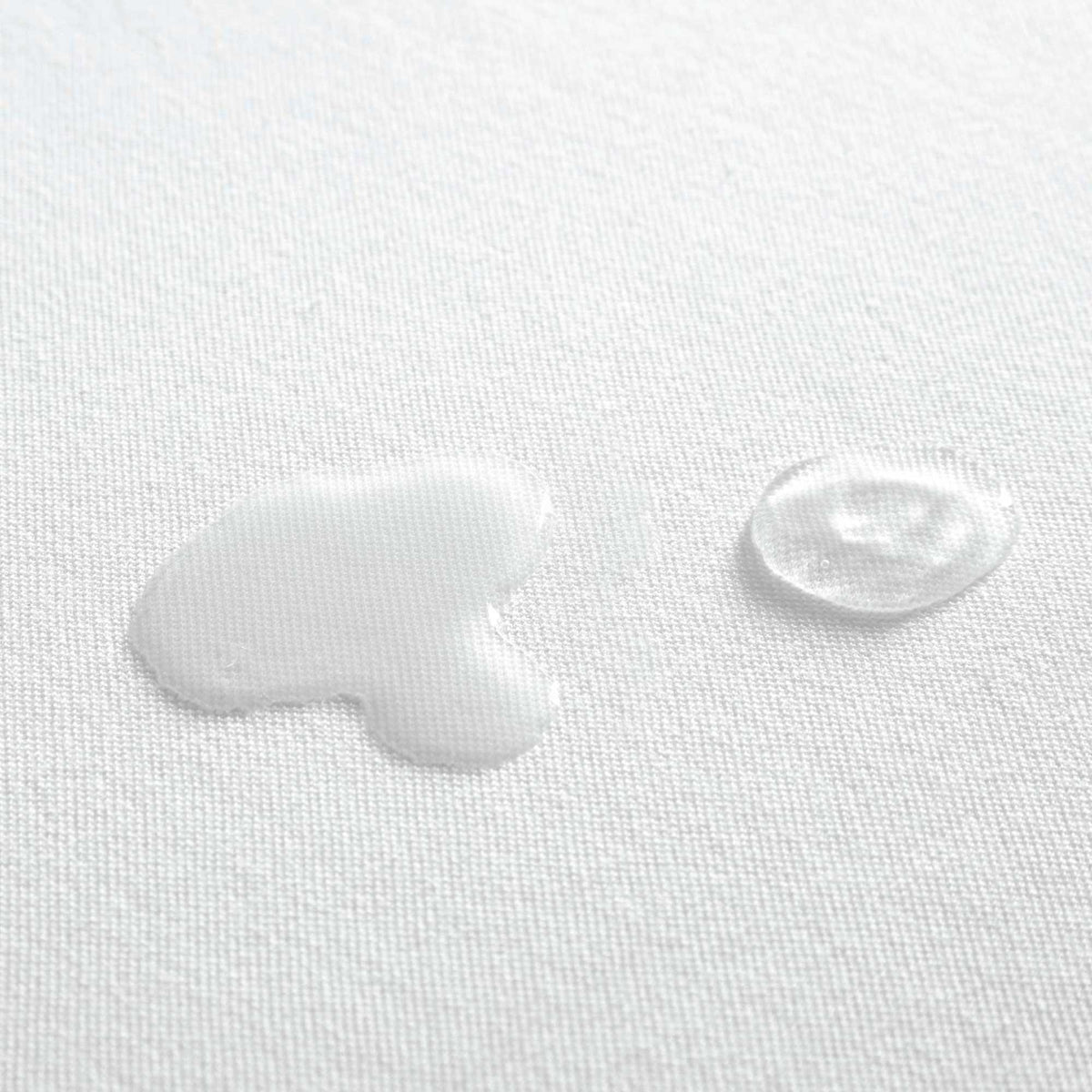 Whisper Organics Organic Waterproof Pique Knit Mattress Cover – water test