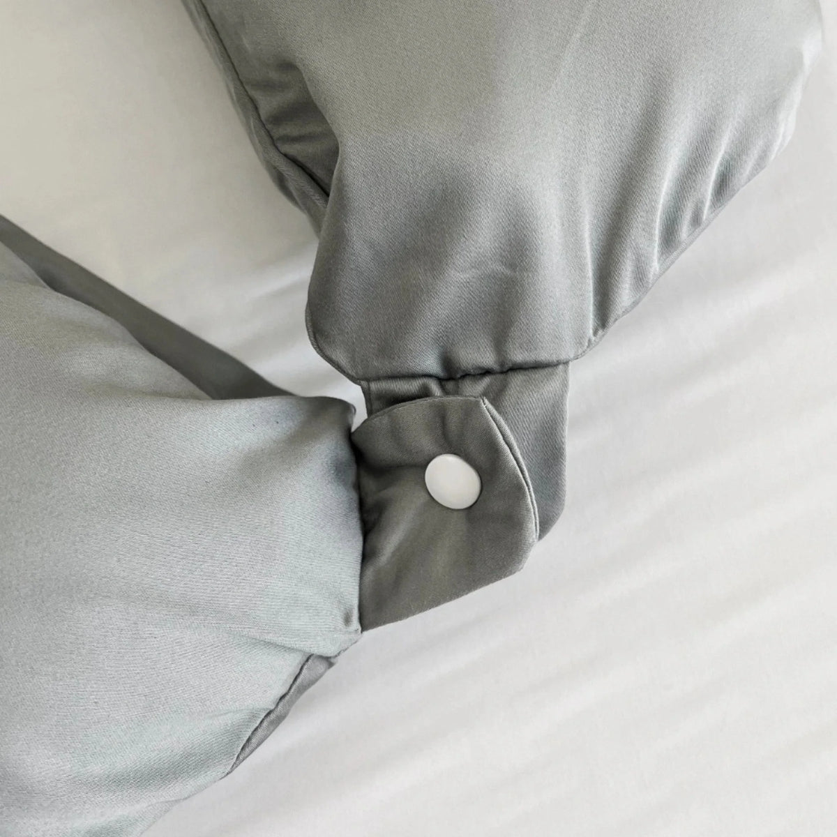 Bamboo is Better Cooling Bamboo Travel Pillowcase – button closure detail